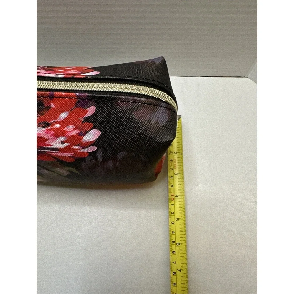 TRINA TURK Black W/ Red‎ & Pink Floral Print Travel/ Makeup/ Cosmetics Bag NWOT